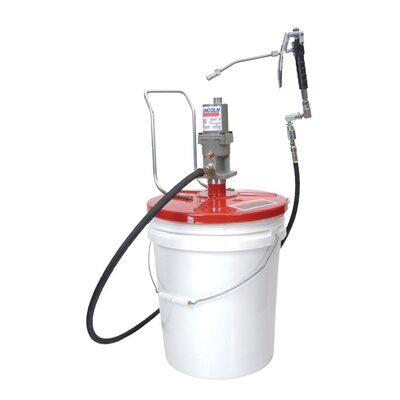 Lincoln Lubrication Portable Pneumatic Grease Pump, Fits 25-50 lbs. Pails, 40:1 Ratio